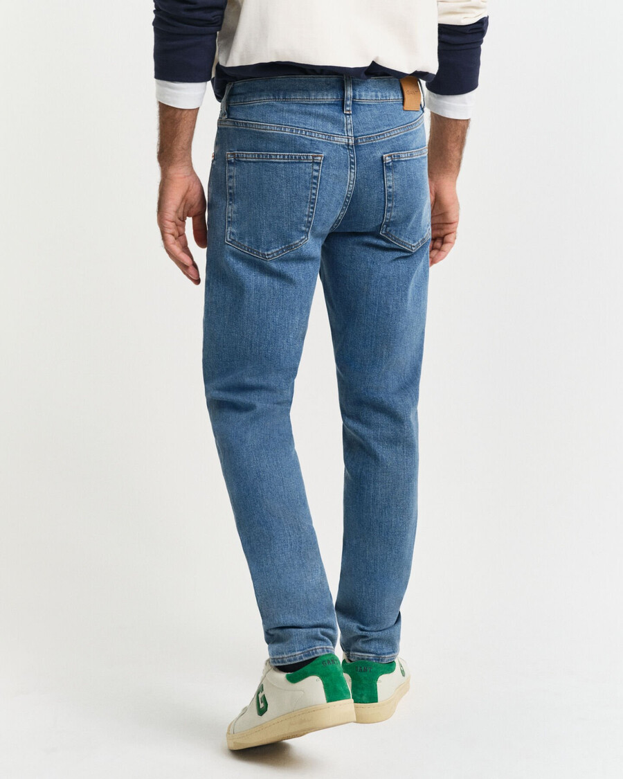 jeans slim fit con lavaggio pulito - blu medio consumato