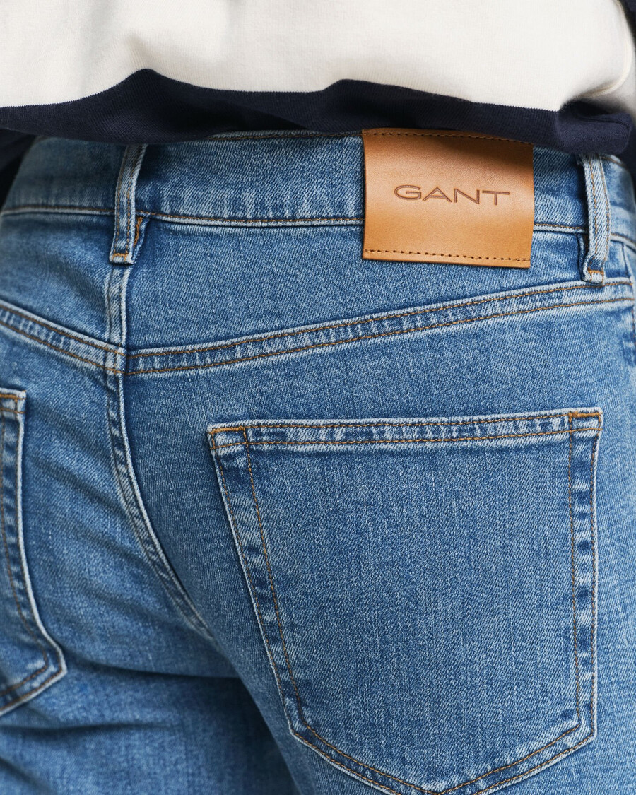 jeans slim fit con lavaggio pulito - blu medio consumato
