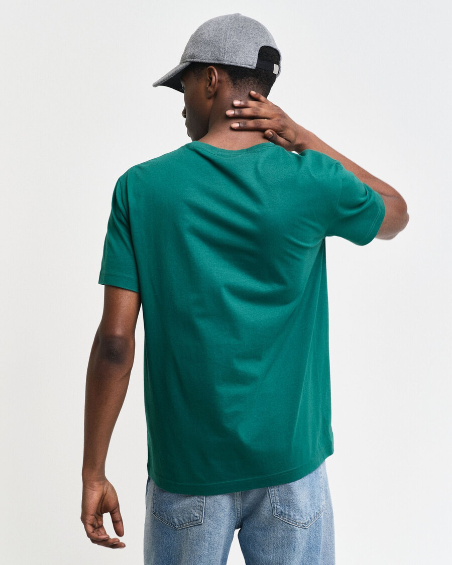 t-shirt con scudo dalla vestibilità regolare - verde foresta intenso