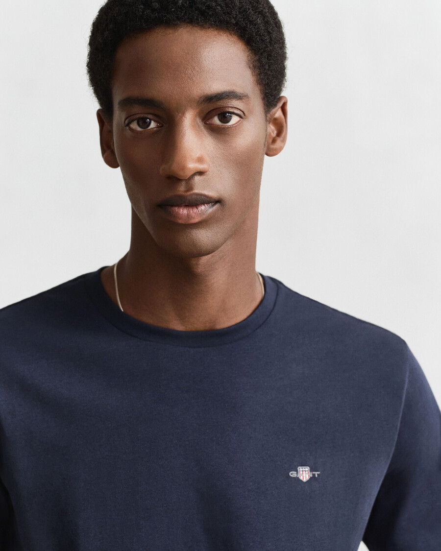 t-shirt con stampa scudo vestibilità regolare - blu sera