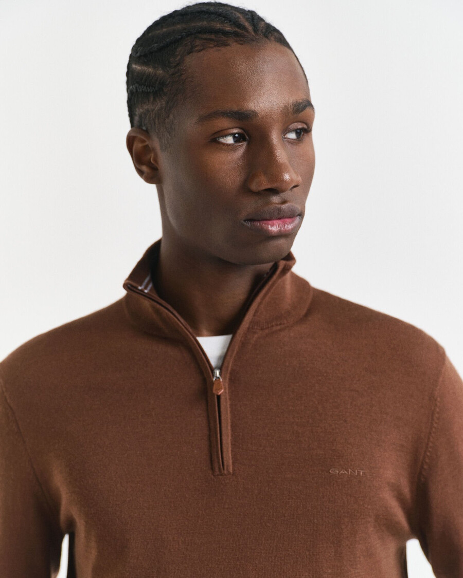 maglione con mezza zip in lana merino extra fine - marrone mogano
