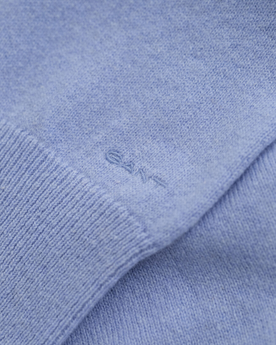maglione girocollo in lana dagnello superfine - cielo sereno