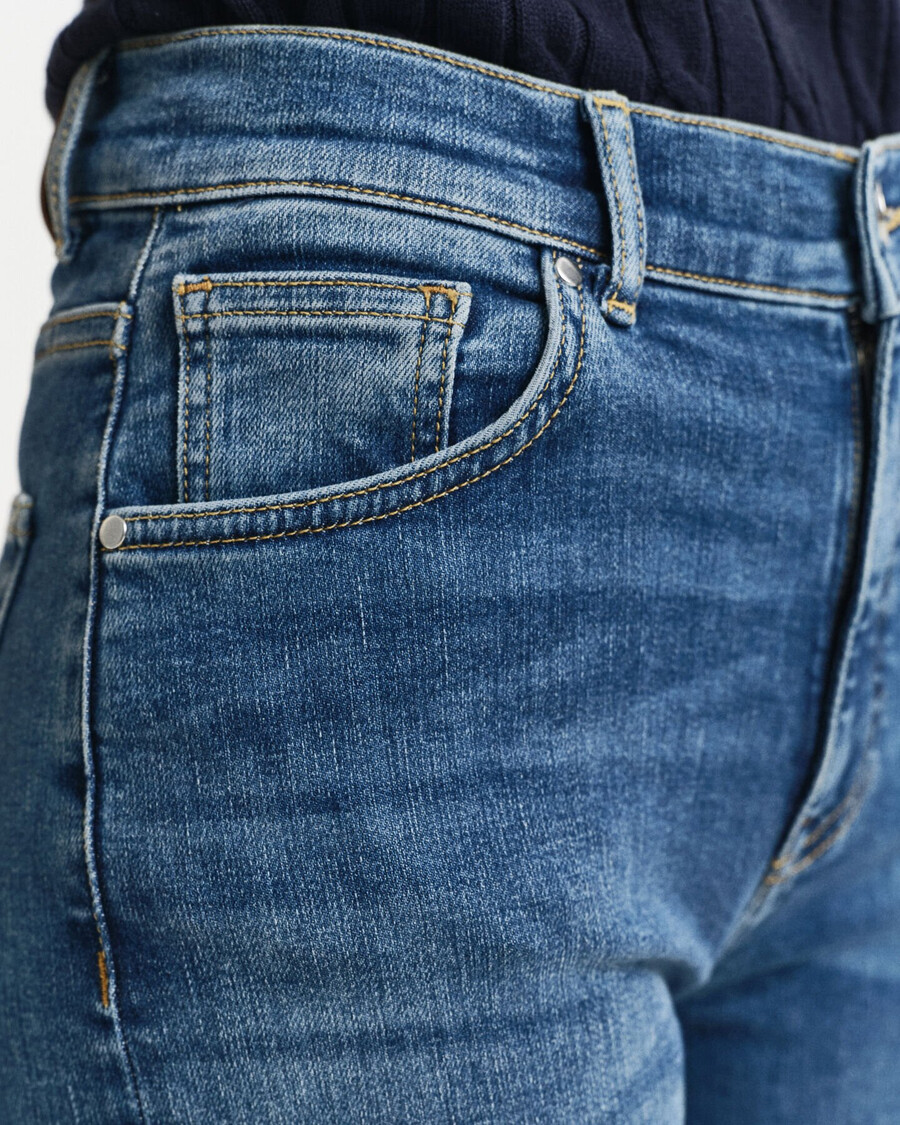 jeans slim fit cropped - blu medio consumato