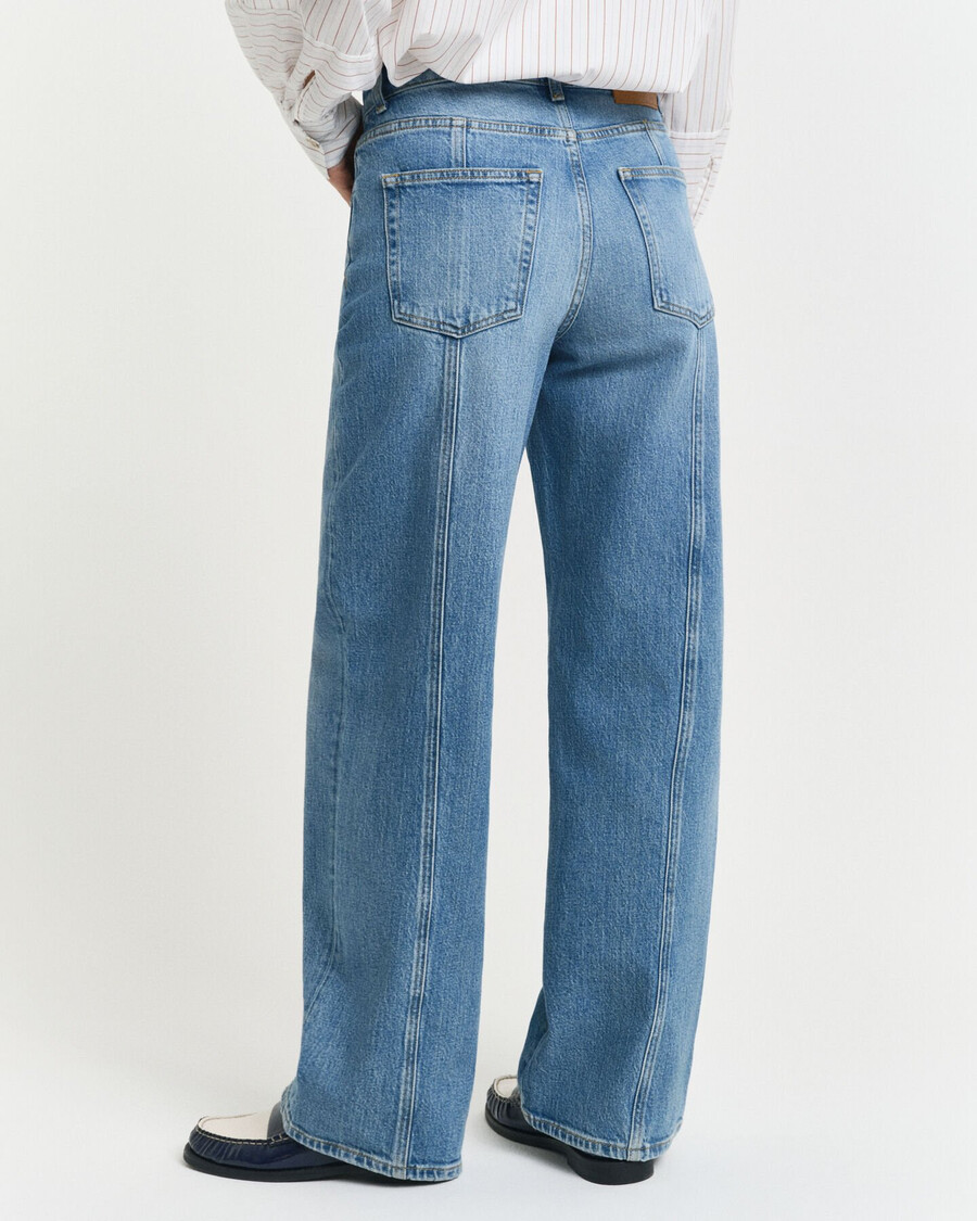 jeans con cuciture dritte e vestibilità rilassata - archivio blu medio