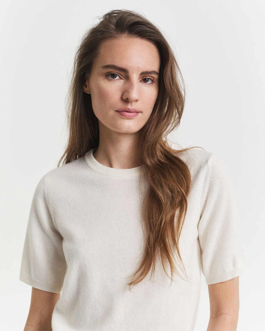 maglione girocollo a maniche corte in lana dagnello superfine - crema