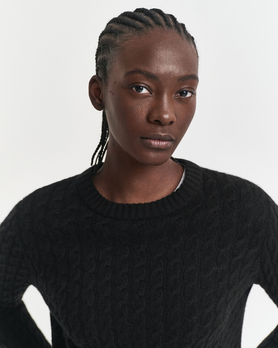 maglione girocollo in cashmere lavorato a trecce - nero